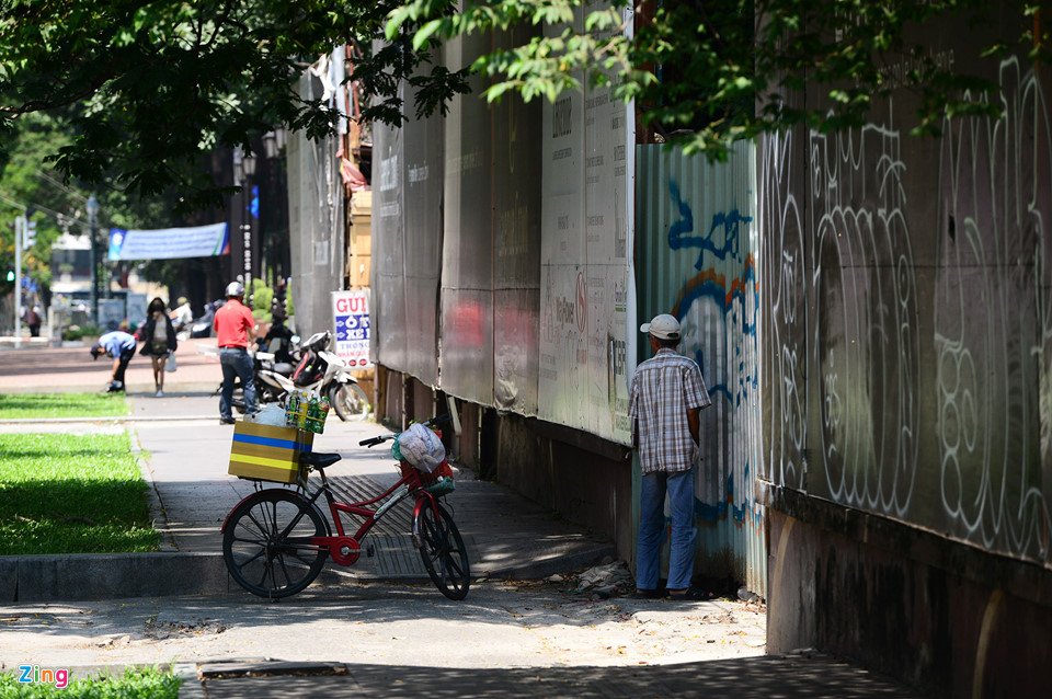 Cận cảnh khu đất 3 mặt tiền gần 5.000 m2 bị bán rẻ ở trung tâm Sài Gòn